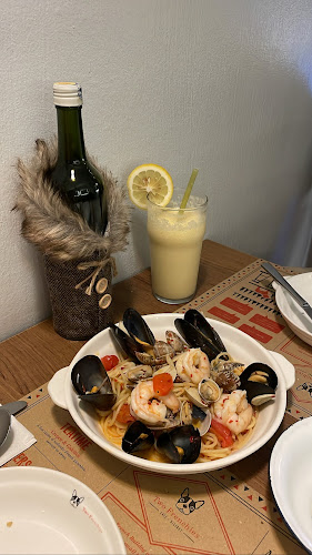 Comentarii opinii despre Kafe Bistro Two Frenchies