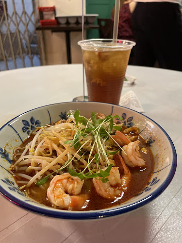 Padungan Street Food 婆羅岸美食 - Gastronomi dan perhotelan