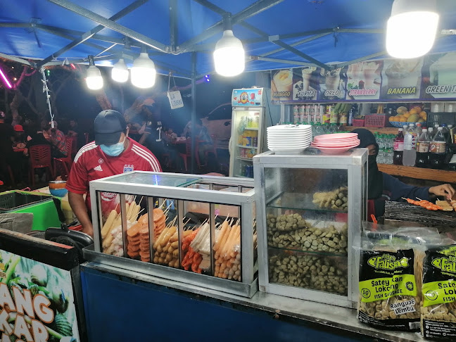 Jalan Pantai Batu Buruk, 20400 Kuala Terengganu, Terengganu