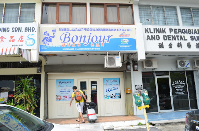 Bonjour Trading - Gastronomi dan perhotelan