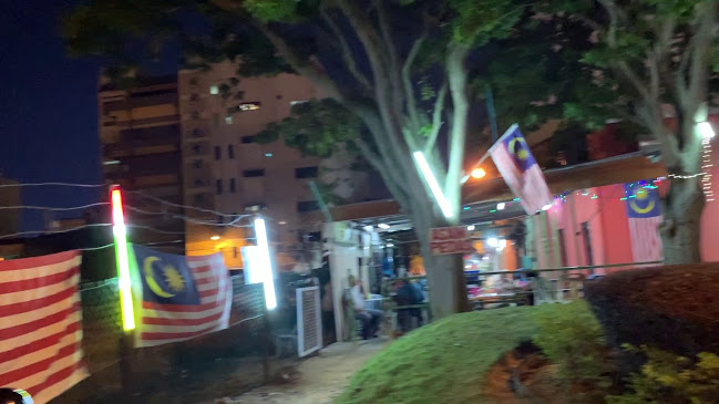 Amin Asam Pedas Bawah Pokok - Gastronomi dan perhotelan