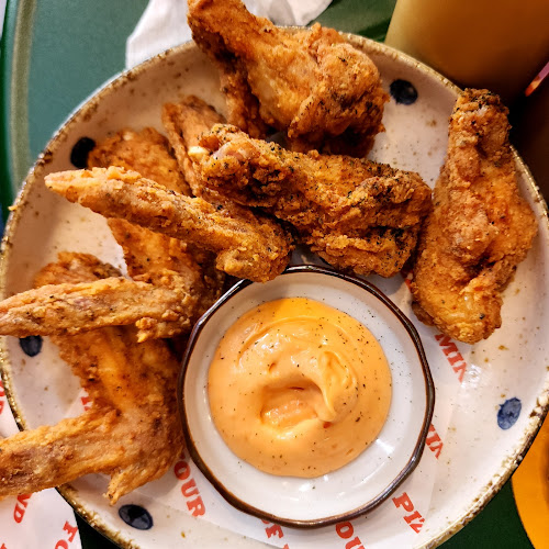 Opinii despre Mokky's Pizza & Coffee în Shah Alam - Gastronomi dan perhotelan