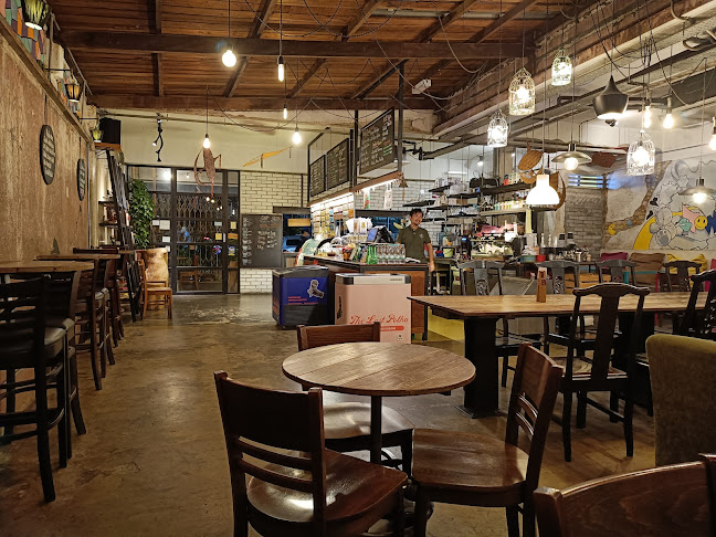 Cafe 123 Gasing - Gastronomi dan perhotelan