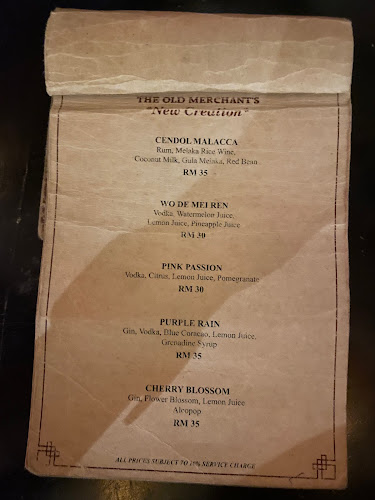 The Old Merchant - Gastronomi dan perhotelan