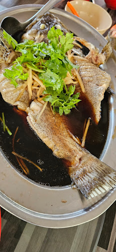 Restoran Makanan Laut Villa - Gastronomi dan perhotelan