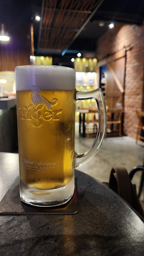 D'Atas Explorers Tavern - Kota Kinabalu