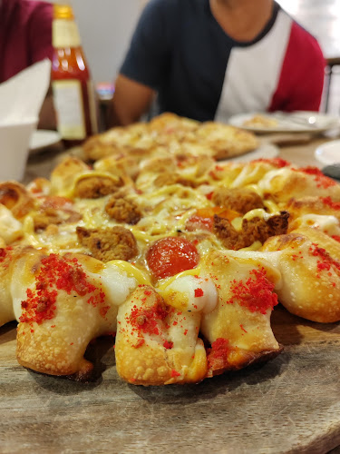 Comentarii opinii despre Pizza Hut Teluk Intan