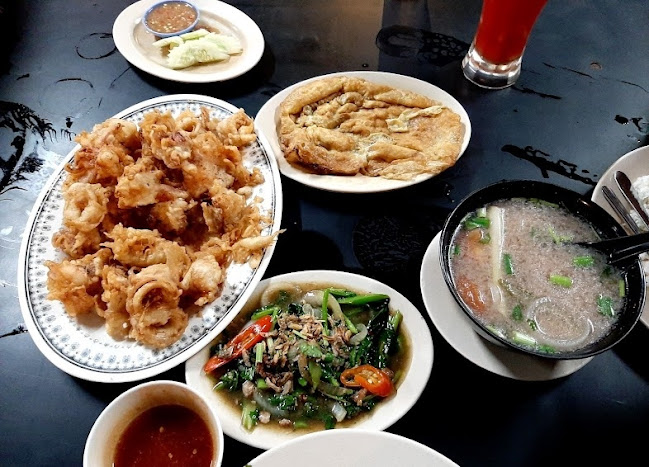 Restoran Lumut Ikan Bakar - Lumut