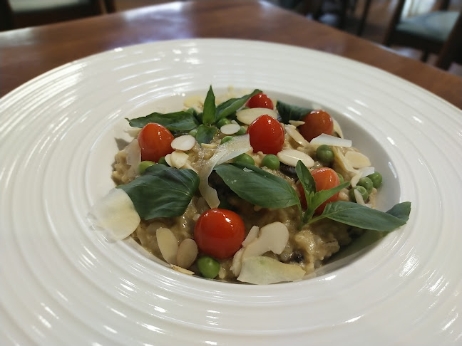 Seed Wholesome Dining