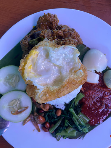 Comentarii opinii despre Warung Nasi Lemak Singgahrasa