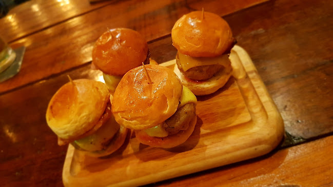 Comentarii opinii despre Bottle and Boar (by Jarrod & Rawlins)