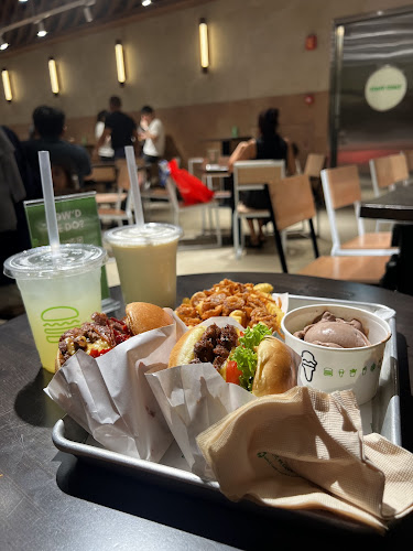 Comentarii opinii despre Shake Shack