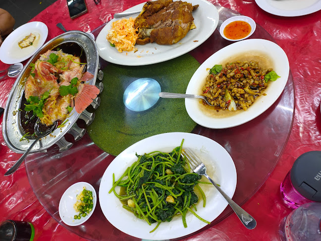 Opinii despre Kedai Makanan Laut Wu So Peng în Ipoh - Gastronomi dan perhotelan