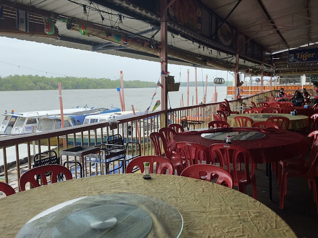Comentarii opinii despre Qun Hua Kuala Selangor Seafood Restaurant
