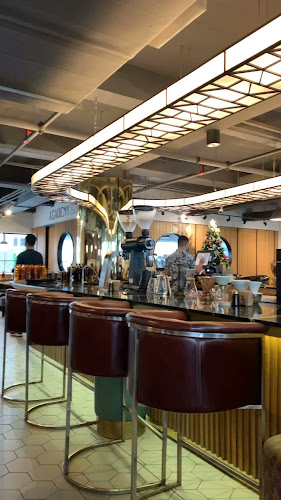 Common Man Coffee Roasters - Kuala Lumpur