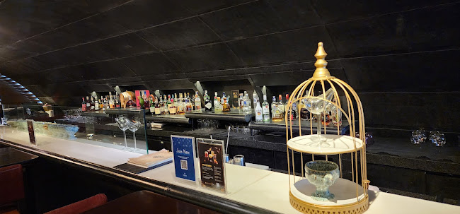 Comentarii opinii despre Aviary Bar