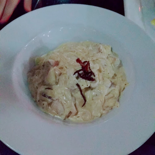 Euro House - Gastronomi dan perhotelan