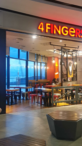 Opinii despre 4Fingers Crispy Chicken Penang Sentral în Butterworth - Gastronomi dan perhotelan