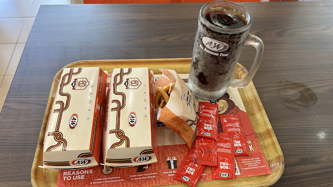 Comentarii opinii despre A&W R&R Tapah Southbound