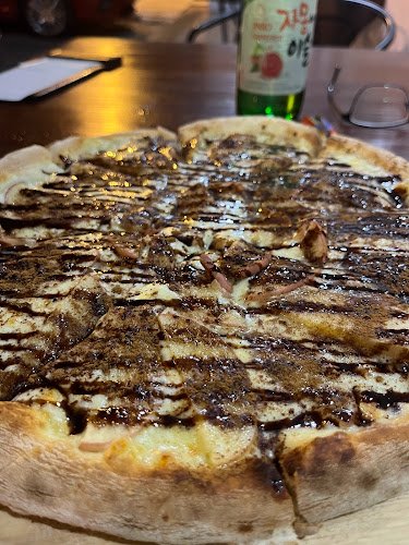 London Cafe & Bistro - Sibu