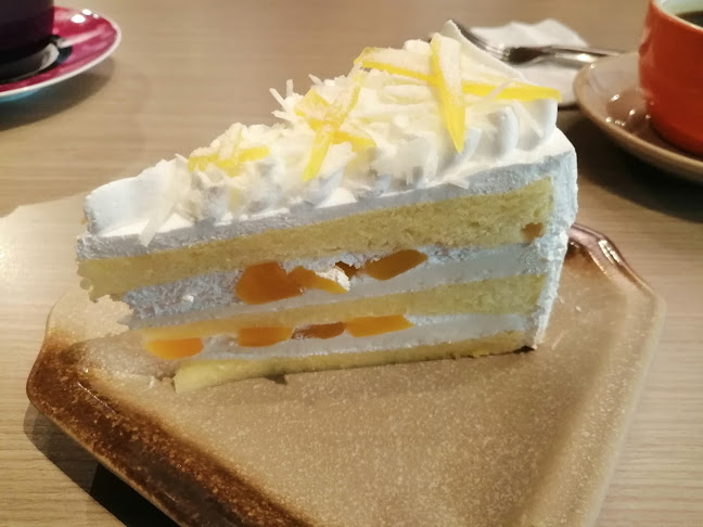 Madeleine Cafe & Patisserie