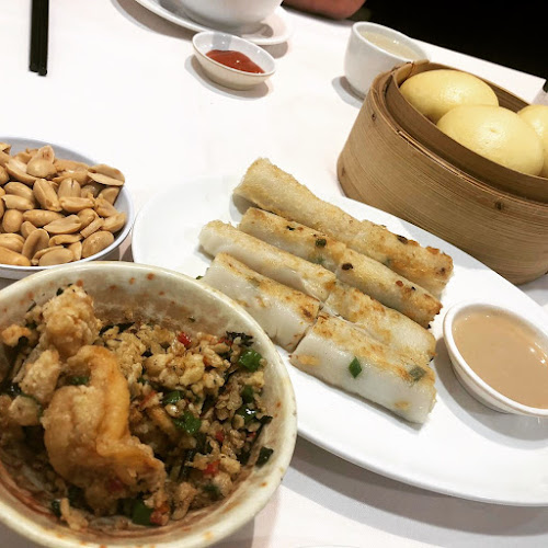 Restoran New Hong Kong - Gastronomi dan perhotelan