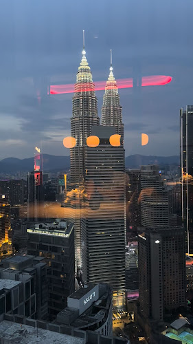 Sabayon at EQ - Gastronomi dan perhotelan