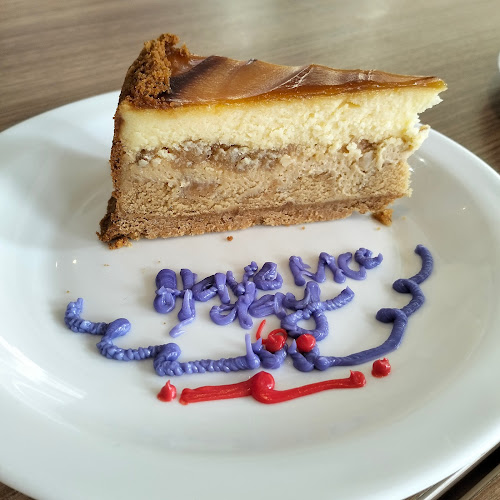 Opinii despre Restoran Secret Recipe în Subang Jaya - Gastronomi dan perhotelan