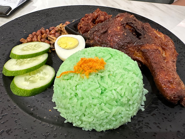 Lot FK107, First Floor, 1 Utama Shopping Centre, Old Wing, Bandar Utama, 47800 Petaling Jaya, Selangor