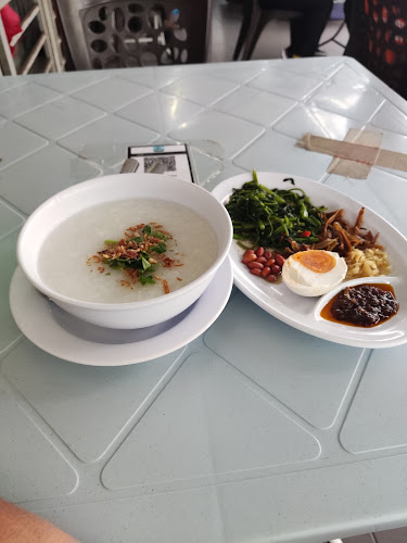 Ikan Bakar Warisan TUTA - Gastronomi dan perhotelan