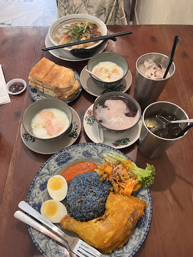 Comentarii opinii despre Dong Tai Kopitiam Pasir Pinji