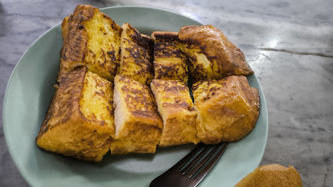 Comentarii opinii despre Chong Heng Kopitam 二街 中兴茶室