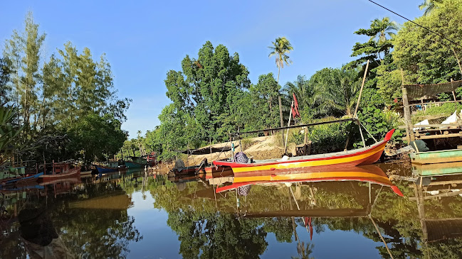 Gerai Jualan Ikan Kg Lampu - Besut