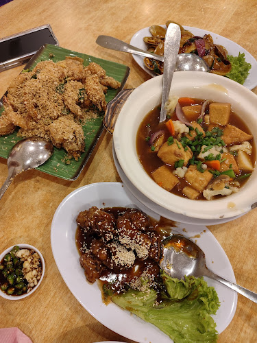 Opinii despre Restoran Sri Tanjung Tualang în Tanjung Tualang - Gastronomi dan perhotelan