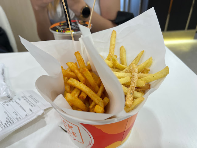 Opinii despre Black Whale Jerantut în Jerantut - Gastronomi dan perhotelan