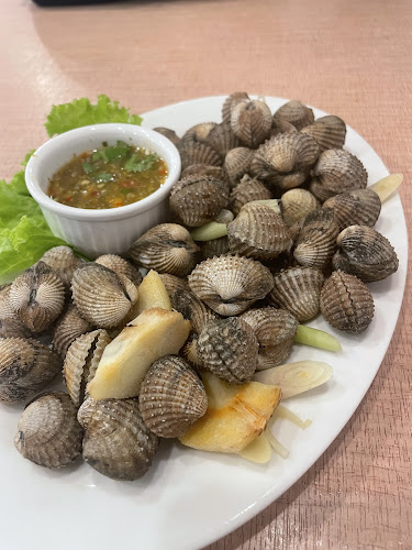 BANGKOK PINTHO CAFE @ Menara PjH waterfront - Putrajaya