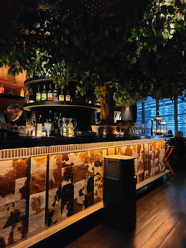 Opinii despre Marble 8 Steakhouse & Fine Dining Restaurant în Kuala Lumpur - Gastronomi dan perhotelan