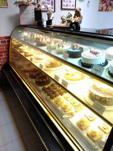 Bake N Take - Tanjung Bungah