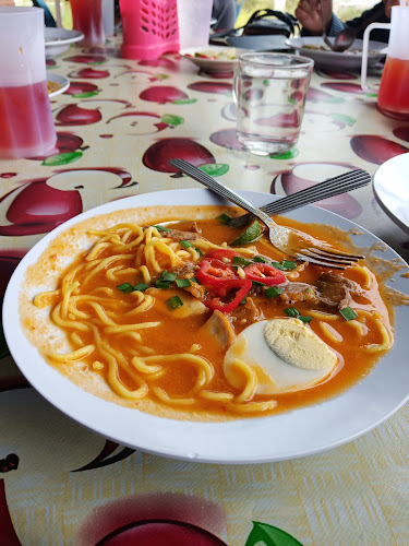 Opinii despre laksa warisan kak fadzilah în Alor Setar - Gastronomi dan perhotelan