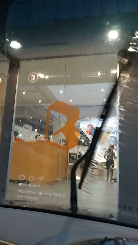 Opinii despre House of Wheat @ BHub în Petaling Jaya - Gastronomi dan perhotelan