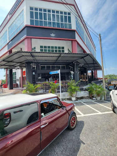 Wheels Restaurant & Bar Port Dickson