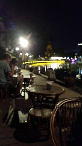 Comentarii opinii despre The Old Merchant