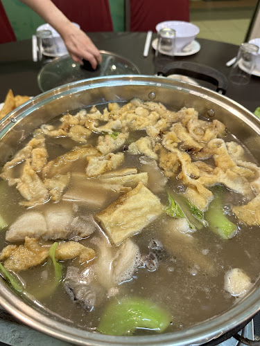 Opinii despre Sri Maju Steamboat 福华火锅 în Kota Kinabalu - Gastronomi dan perhotelan