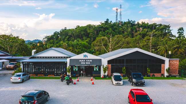 Hayyan Huda Opah's Kitchen - Seremban