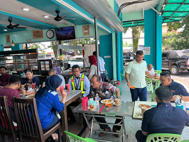 Opinii despre Zakaria Curry House Taman Airport în Sandakan - Gastronomi dan perhotelan