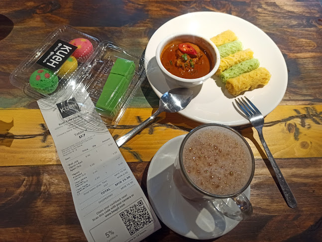 Kueh Cafe • Subang Jaya - Gastronomi dan perhotelan