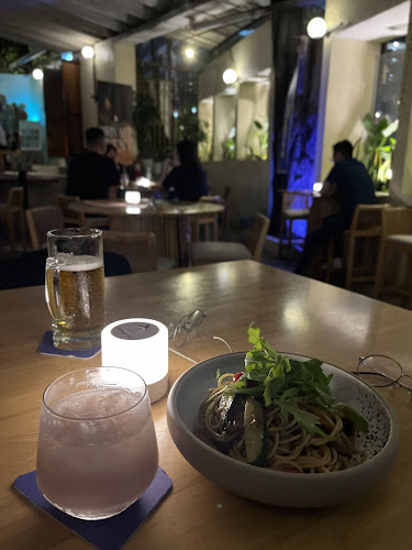 Comentarii opinii despre The Rabbit Hole