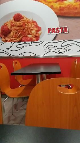 Opinii despre Pizza Hut Delivery Kuala Berang în Kuala Berang - Gastronomi dan perhotelan