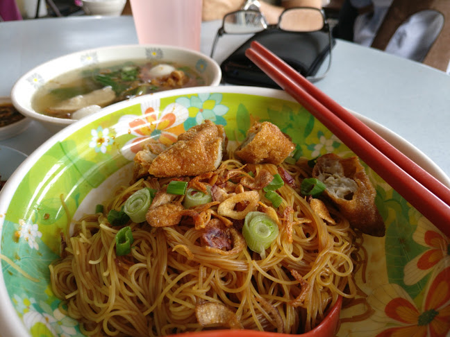 Restaurant Kum Chuan (Kedai Kopi Kum Chuan) - Gastronomi dan perhotelan