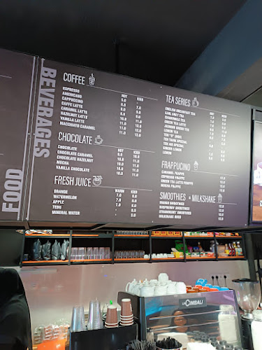 Opinii despre Kueh Cafe • Subang Jaya în Subang Jaya - Gastronomi dan perhotelan